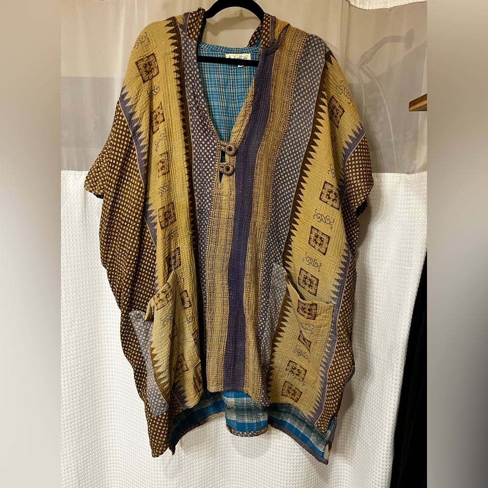 Kantha Bae Peace & Love Poncho